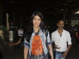 Celebs Snapped at Airport!