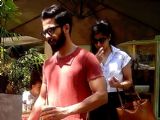 Shahid Kapoor Snapped in Bandra!
