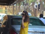 Varun Dhawan and Kareena Kapoor snapped in the city