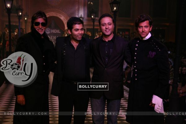 Amitabh Bachchan, Karan Johar and Hrithik Roshan at HDIL India Couture Week 2010