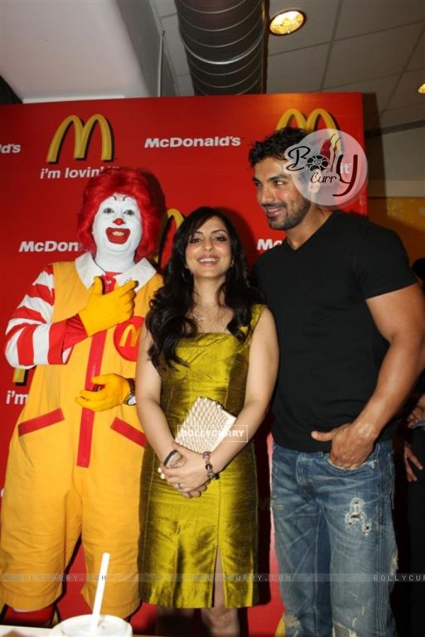 John and Pakhi at McDonalds to promote Jhoothi Hi Sahi at Andheri, Mumbai (102055)