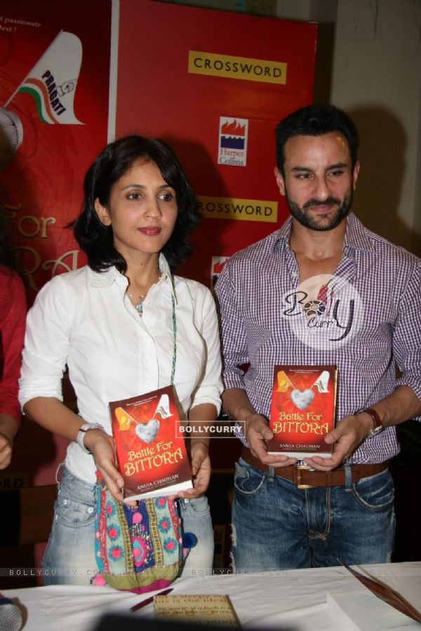 Saif Ali Khan launches Anuja Chauhan's Book at Crossword