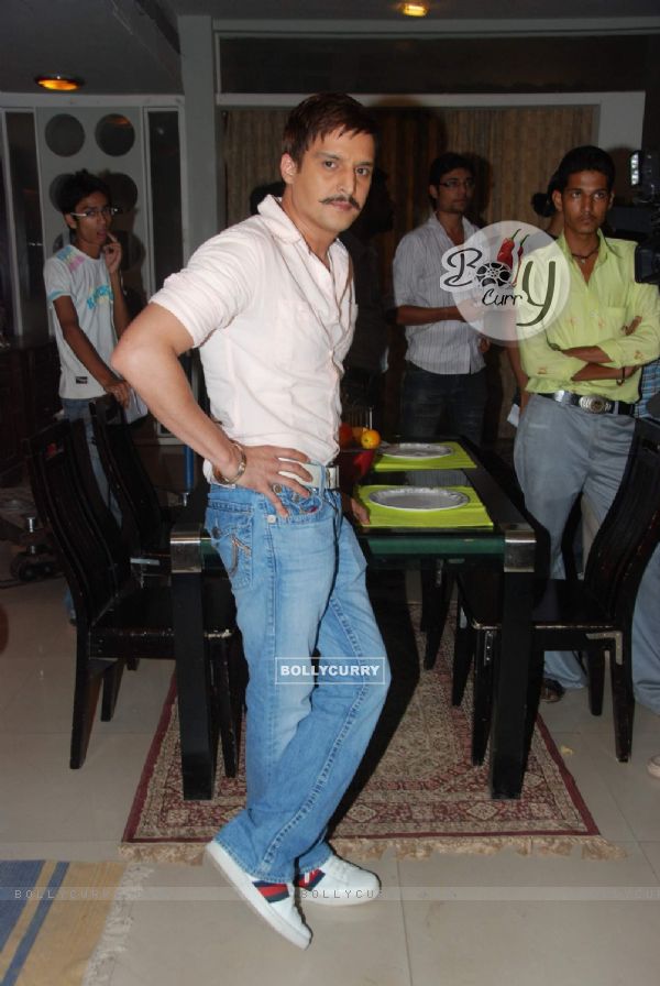Jimmy Shergill on the sets of Sony's Aahat  Malad