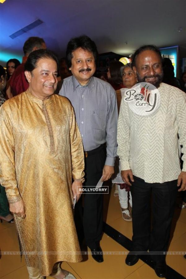 Pankaj Udhas at Premiere of Maalik Ek at Cinemax, Mumbai (104945)