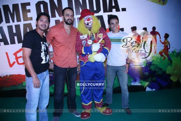 The Golmaal 3 cast and crew supports Nick Let's Just Play (105120)