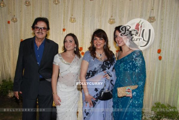 Sanjay Khan at Vivek Oberoi's wedding reception at ITC Grand Maratha