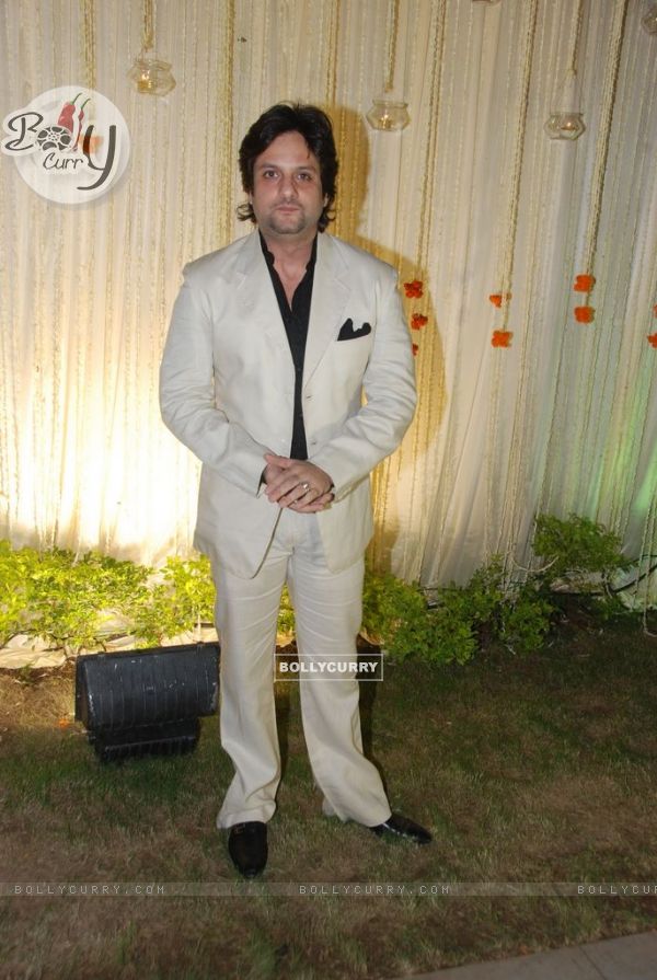 Fardeen Khan at Vivek Oberoi's wedding reception at ITC Grand Maratha