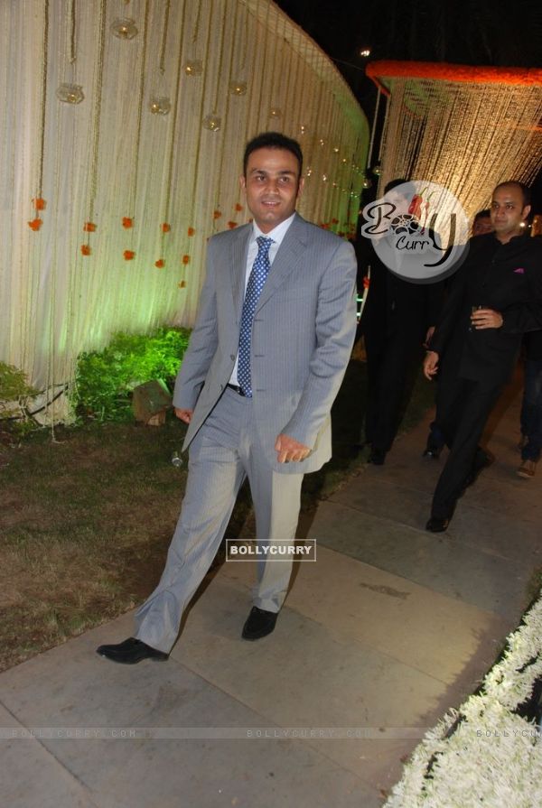 Virendra Sehwag at Vivek Oberoi's wedding reception at ITC Grand Maratha