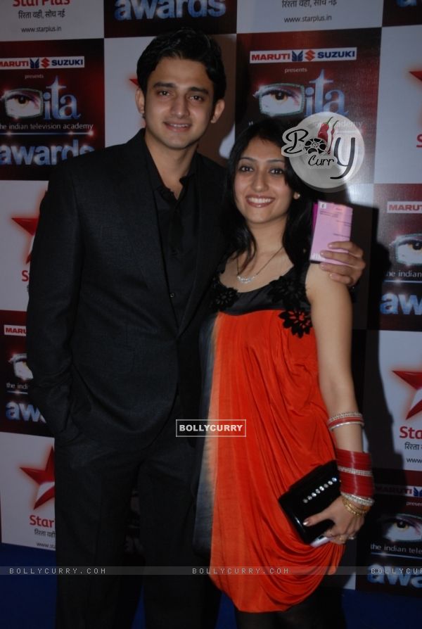 Romit Raj first appearence with his newly wed wife at Star Plus ITA awards Red carpet