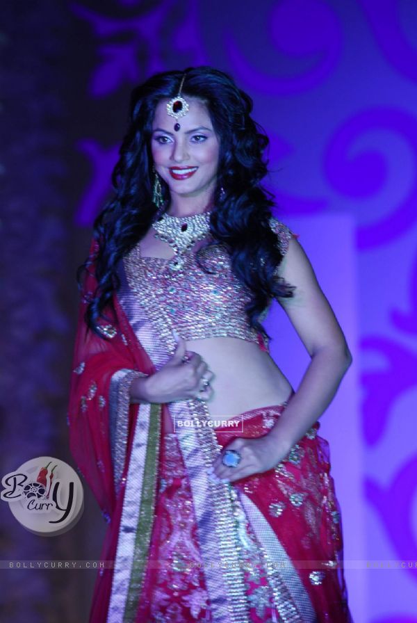 Model Walks for fashion designer Ashima Leena at Aamby Valley Indian Bridal Week day 4