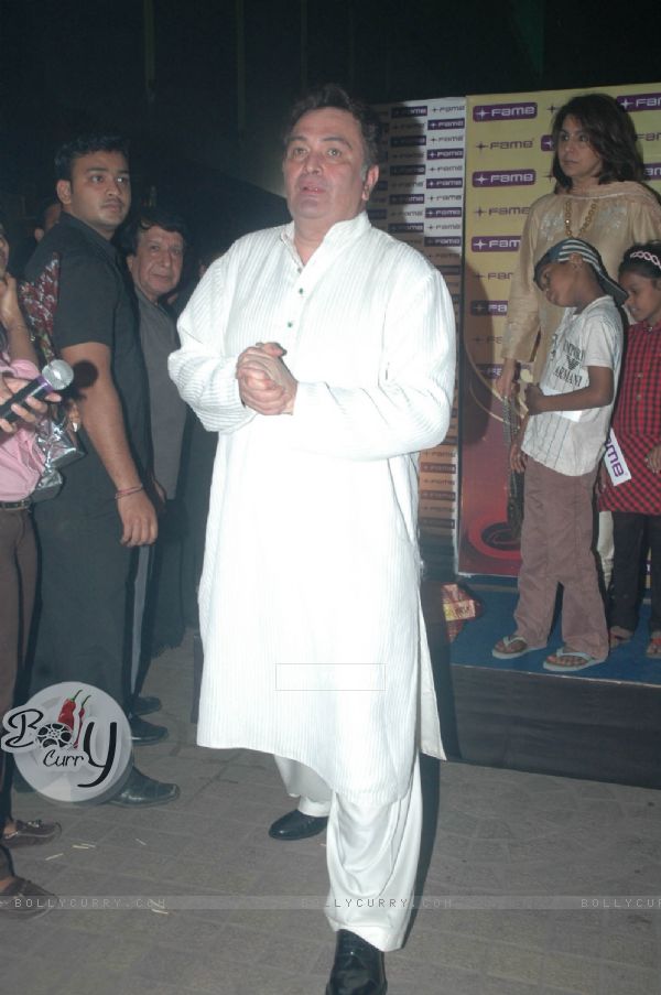 Rishi and Neetu Kapoor celebrate Diwali at Fame Big Cinema