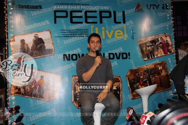 Aamir Khan at PEEPLI [Live] DVD launch at Palladium (106180)