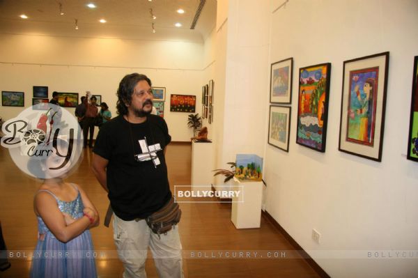 Amol Gupte at Chacha Nehru Birth anniversary art event