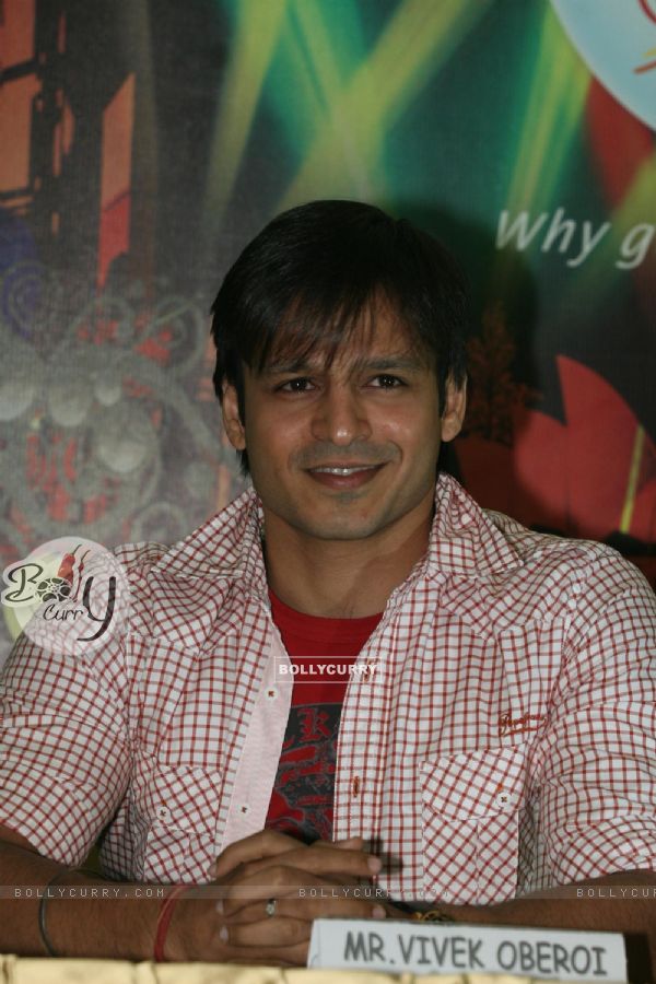 Vivek Oberoi at Country Club New Year Party Press Meet at Andheri, Mumbai