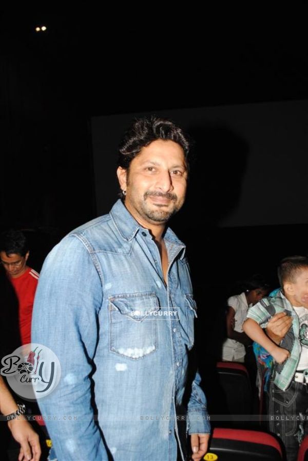 Arshad Warsi celebrate success of their film with underprivileged kids on Childrens Day at FAME Cin