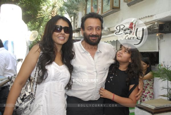 Shekhar Kapoor and Suchitra Krishnamurthy at 10th anniversary bash of Olive in Bandra