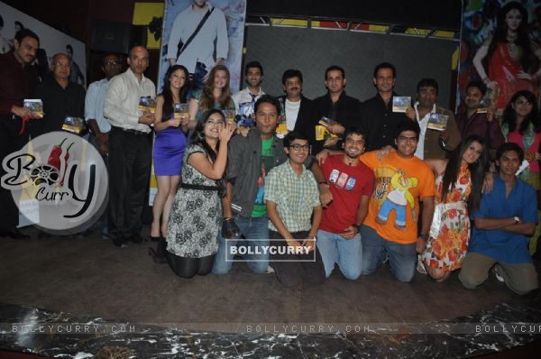 Cast and crew at Launch of "Isi Life Mein" Film (107775)