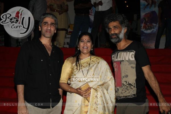 Makrand Deshpande and Renuka Shahane at Shahrukh Bola Khoobsurat Hai Tu film premiere at Cinemax