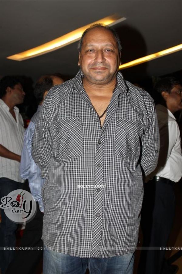 Sudhir Pandey at Shahrukh Bola Khoobsurat Hai Tu film premiere at Cinemax (108326)