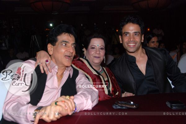 Jeetendra, Shobha and Tusshar Kapoor at Once Upon a Time film success bash at JW Marriott