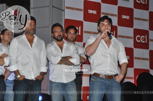 Sohail Khan and Sunil Shetty at Press Conference for the Celebrity cricket League (CCL), Mumbai