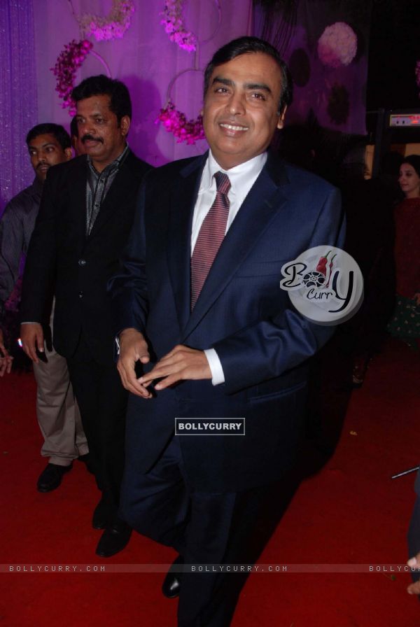 Mukesh Ambani at Nitish Rane's wedding reception at Mahalxmi Race Course. .