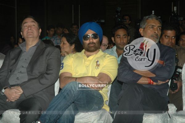 Sunny Deol, Prakash Jha and Randhir Kapoor at Stella Adler Studio launch at Novotel. .