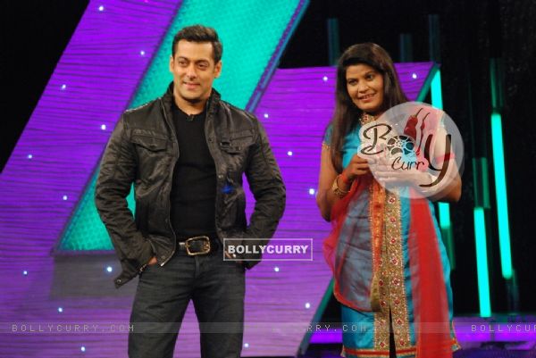 Bigg Boss- 4 Contestant -Seema Parihar and Salmaan Khan