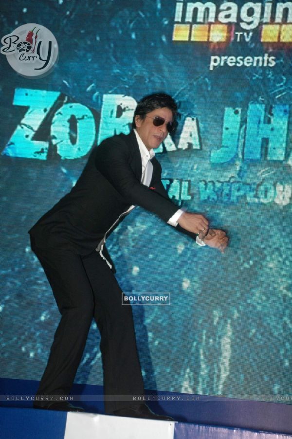 Shahrukh Khan launches NDTV Show Zor Ka Jhatka at Grand Hyatt. .