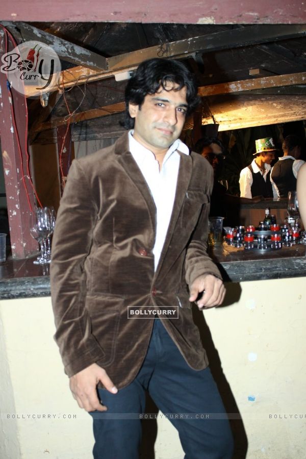 Eijaz Khan at B'day party of fashion choreographer Shakir Shaikh at Mud Island,Mumbai