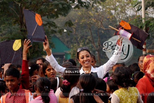 paoli dam hot. Paoli Dam celebrates kites