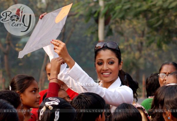 paoli dam hot. Paoli Dam celebrates kites