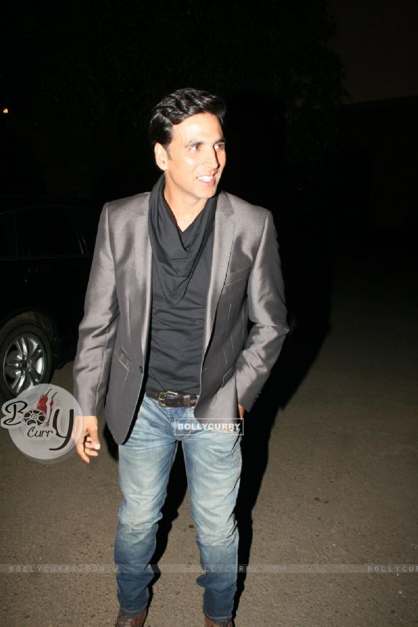 Akshay Kumar at Music Release of film Patiala House at whisting woods, film city (115757)