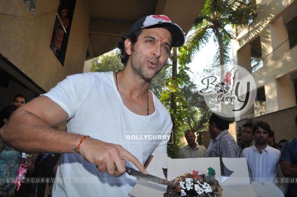 Hrithik Roshan celebrated his 37th birthday