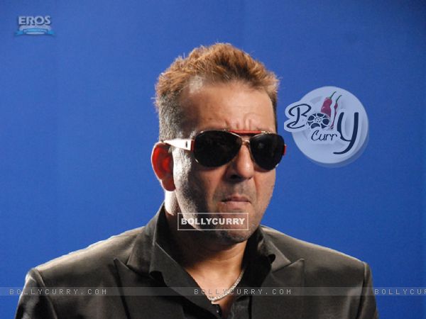 Sanjay Dutt looking confused (11678)