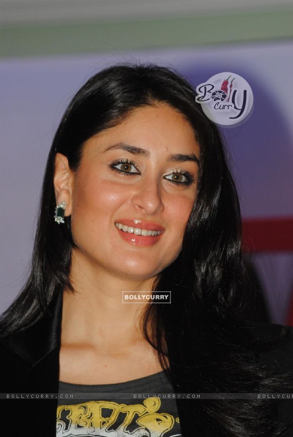 Kareena Kapoor launches Rujuta Diwekar's book 'Women & The Weight Loss Tamasha'