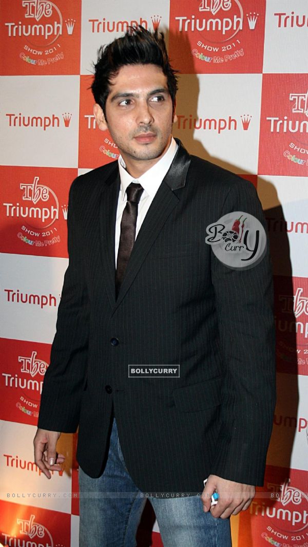 Zayed Khan at Triumph Lingerie Fashion Show 2011