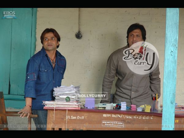 Rajpal Yadav and Govinda looking shocked