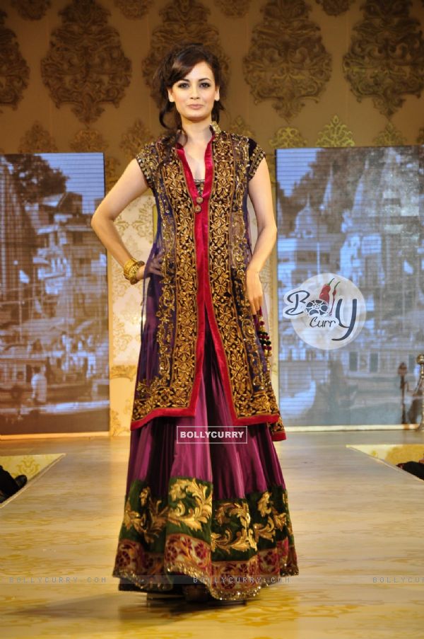 Dia Mirza walk the ramp at Mizwan Show. .