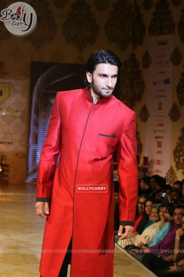 Ranveer Singh walks the ramp for Shabana Azmi's charity show 'Mizwan'