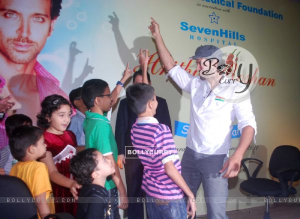 Hrithik Roshan at the launch of 'Save a heart' campaign by SevenHills