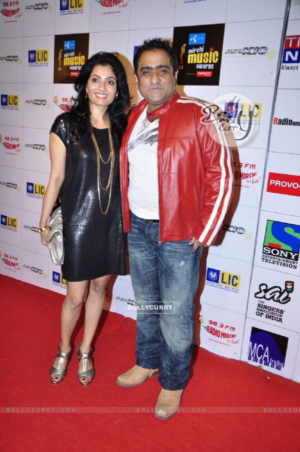 Kunal Ganjawala at Mirchi Music Awards 2011 at BKC