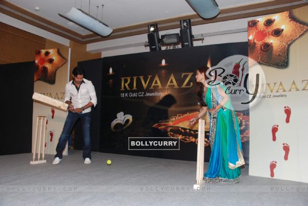 Riya Sen and Sreesanth promotes Gitanjali's Rivaaz collection at Grand Hyatt. .