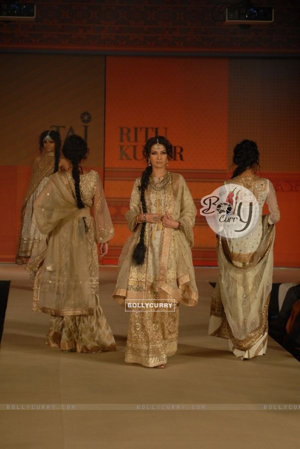 Models walk the ramp for Ritu Kumar fashion show at Taj land's End, Bandra in Mumbai