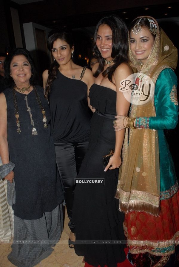 Raveena Tandon, Dia Mirza and Lara Dutta for Ritu Kumar fashion show at Taj land's End, Bandra