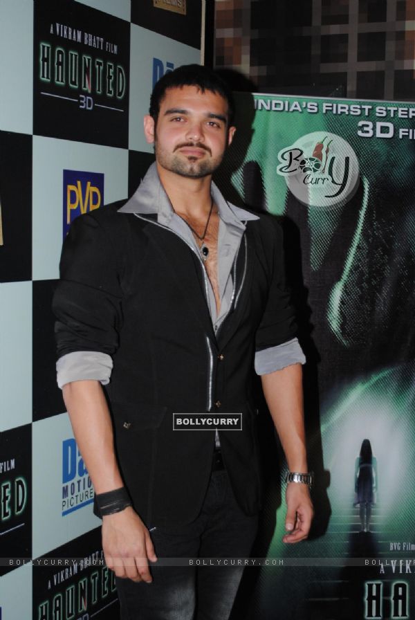 Mimoh Chakraborty at Launch of Vikram Bhatt's 'Haunted - 3D' movie first look (120449)
