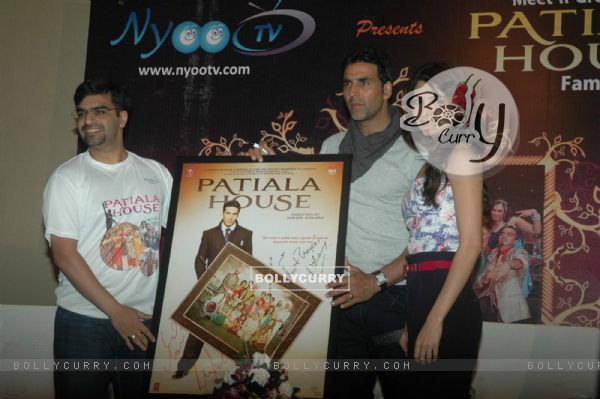 Akshay & Anushka promote Patiala House at Nyoo tv event at Novotel. . (120649)