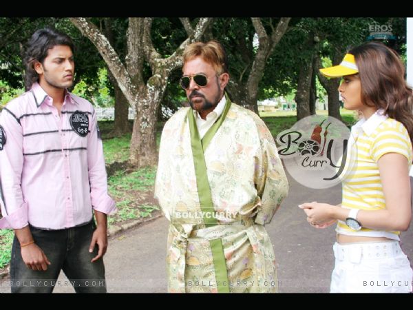 Kumar Saahil,Sneha and Rajesh Khanna in Kash Mere Hote movie