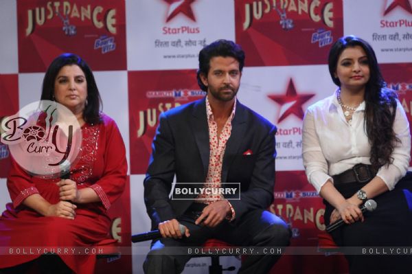 Hrithik Roshan, Farah Khan and Vaibhavi Merchant at TV talent show 'Just Dance'
