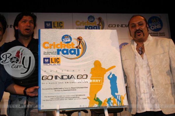 Shaan and Leslie Lewis at the launch of Radio One Cricket Anthem in Parel. .